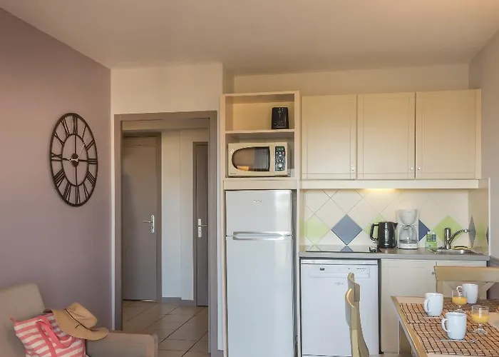 Pierre & La Rostagne Lejlighedshotel