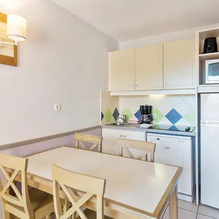 Pierre & La Rostagne Lejlighedshotel 3*