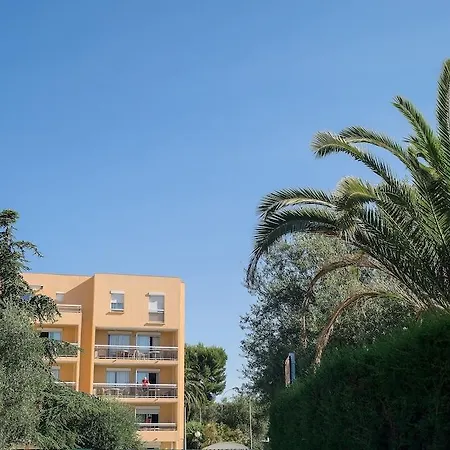 Appart hôtel Résidence Pierre&vacances La Rostagne 3*