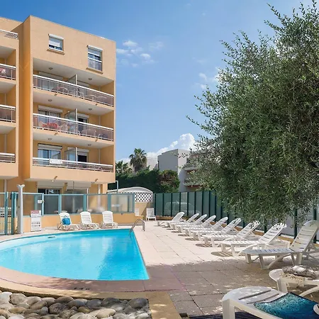 Pierre & La Rostagne Lejlighedshotel