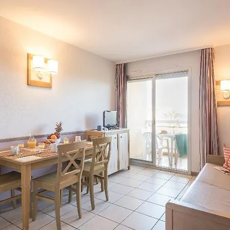 Résidence Pierre&vacances La Rostagne Appart hôtel Juan-les-Pins