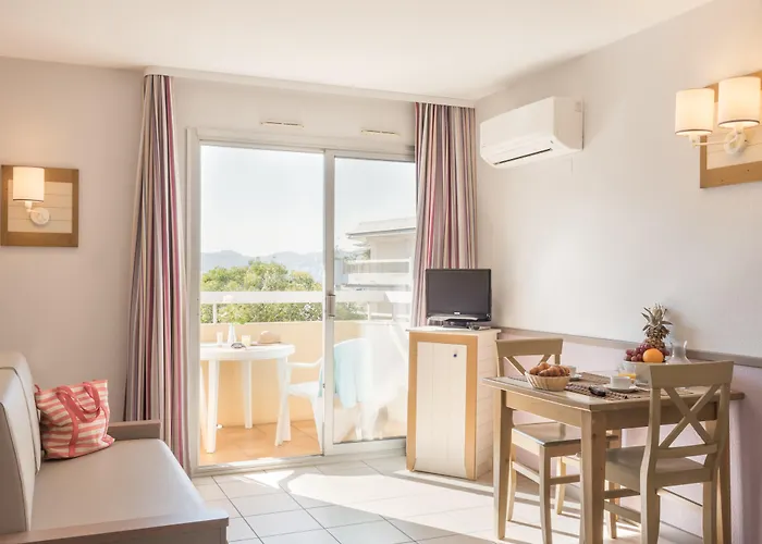 Résidence Pierre&vacances La Rostagne Aparthotel