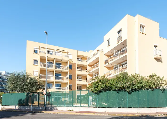 Résidence Pierre&vacances La Rostagne 3* Juan-les-Pins