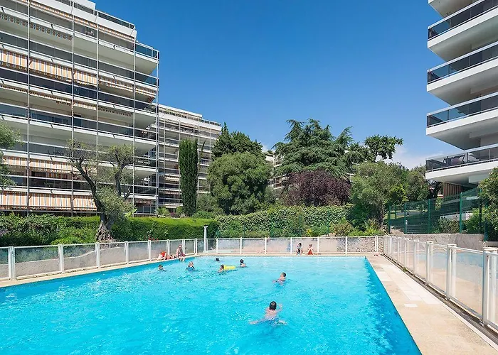 Résidence Pierre&vacances La Rostagne Aparthotel 3*