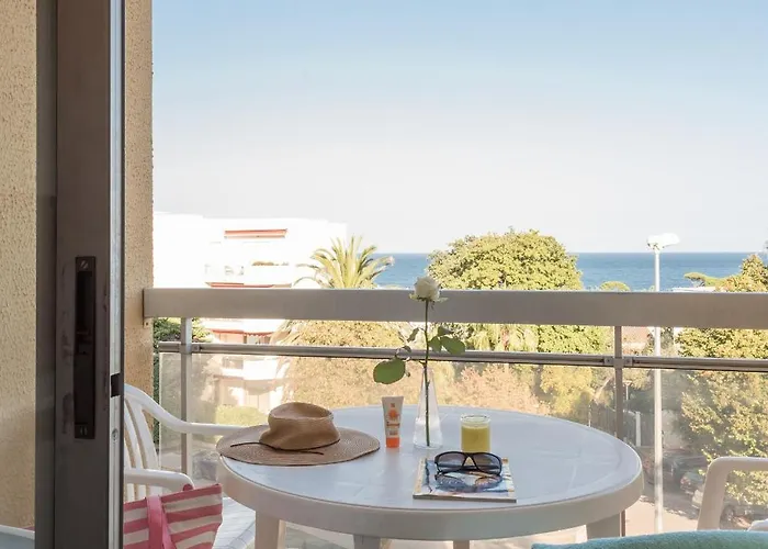 Résidence Pierre&vacances La Rostagne 3* Juan-les-Pins